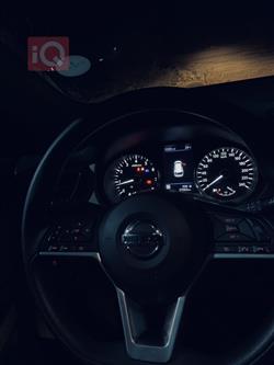 نیسان ئێکس ترەیل